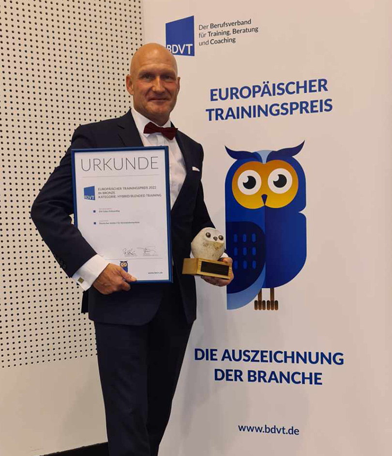 Dirk Thiemann. Gewinner des europäischen Trainigspreises 2019/2020